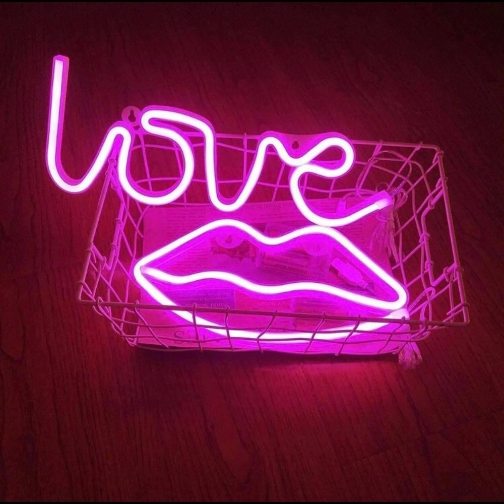 Neon lights! - Picture 2 of 4